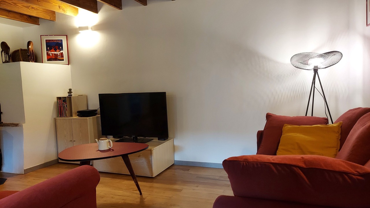 Photo of Livingroom in Tignac