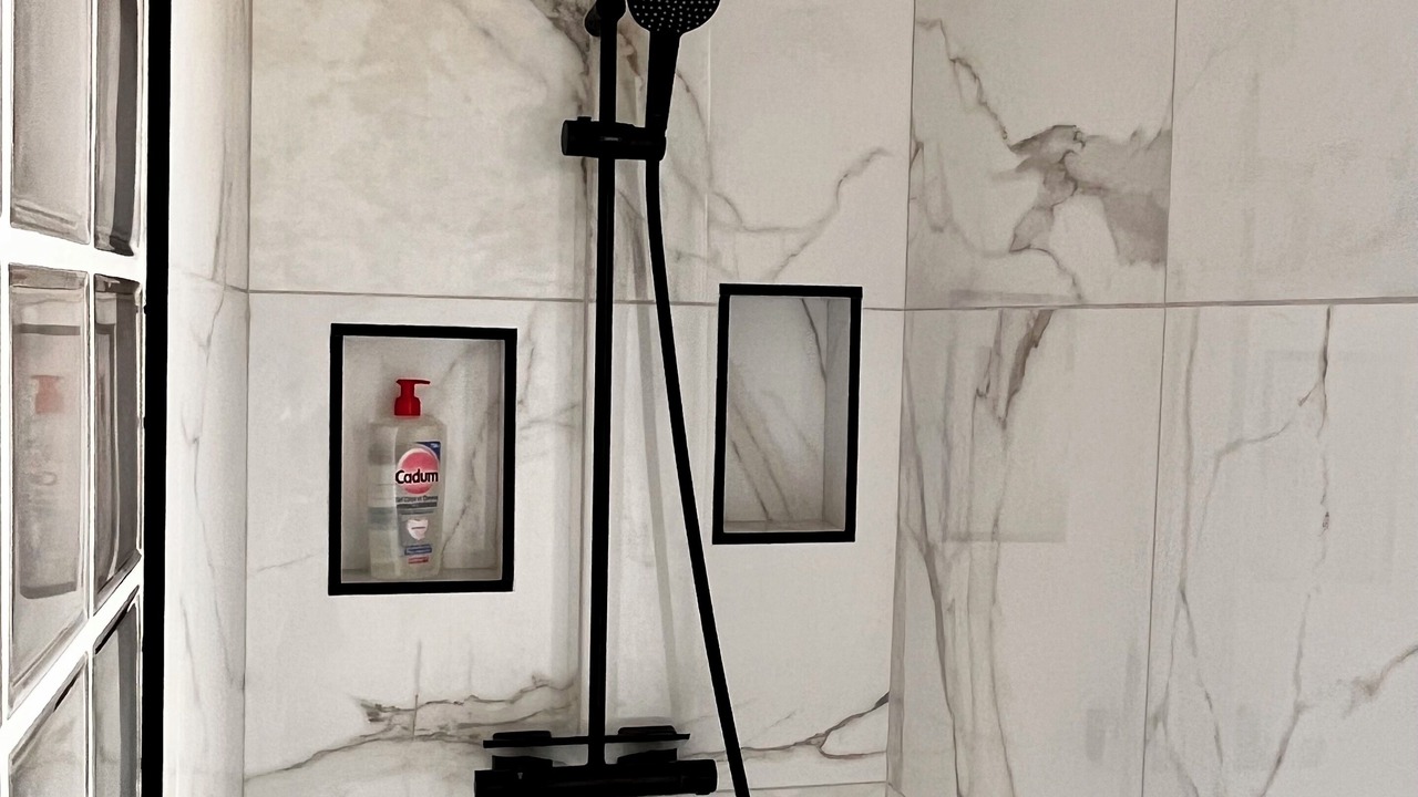 Photo of Bathroom in Brequerecque