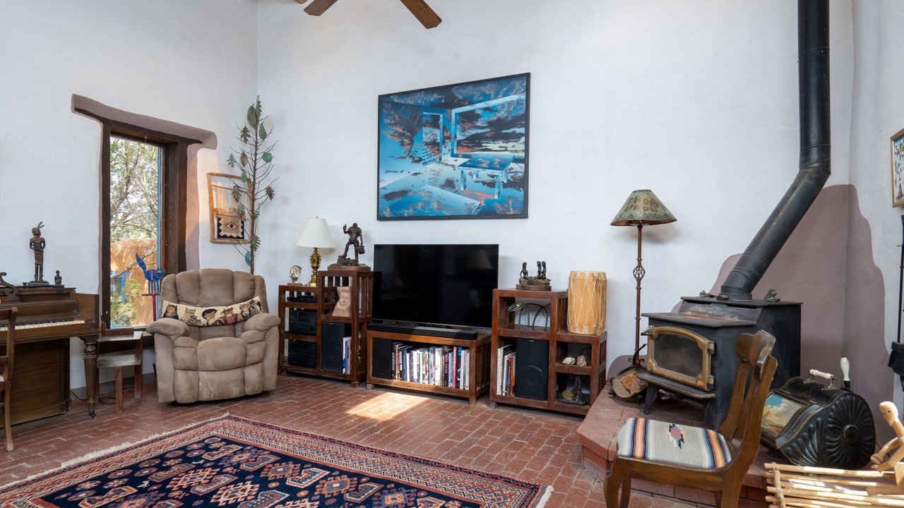 Photo of Livingroom in Santa Fe