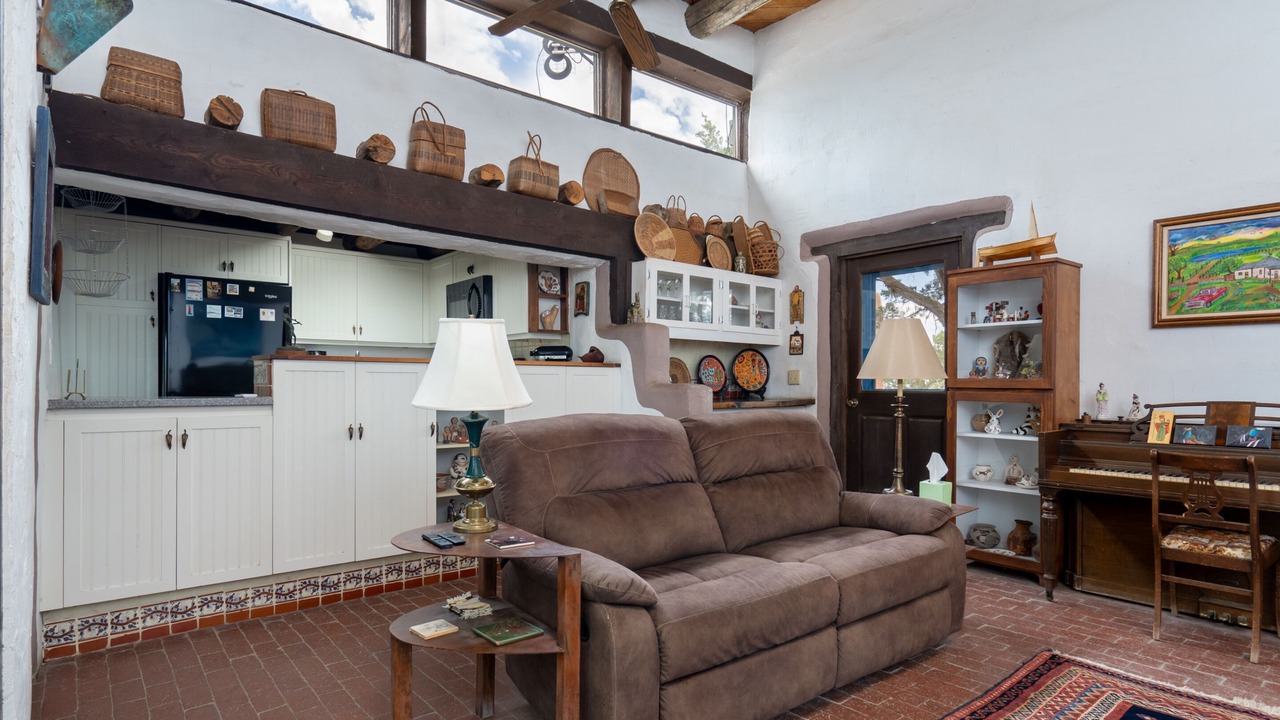 Photo of Livingroom in Santa Fe