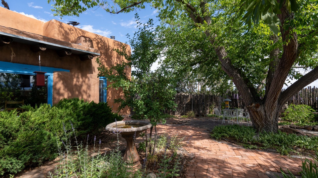 Photo of Others in Santa Fe