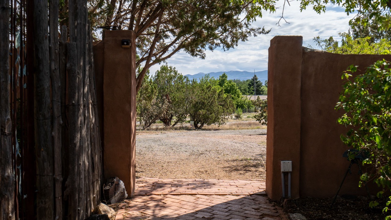 Photo of Others in Santa Fe