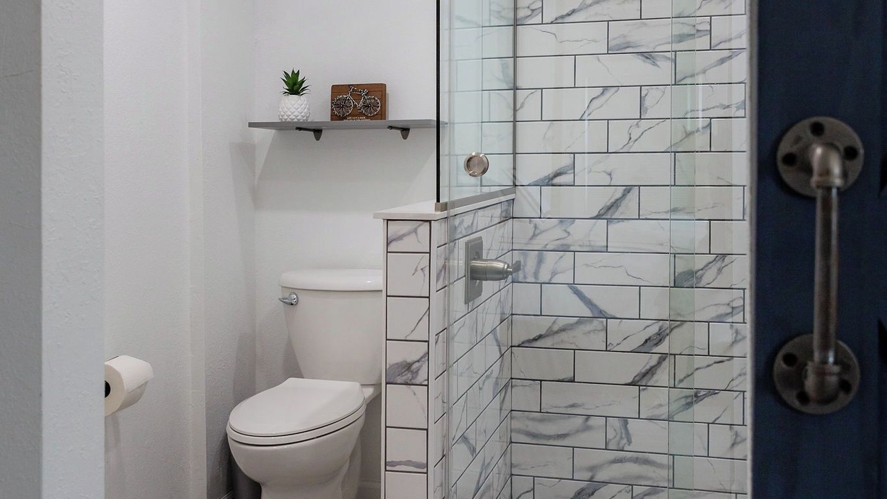 Photo of Bathroom in Waverly