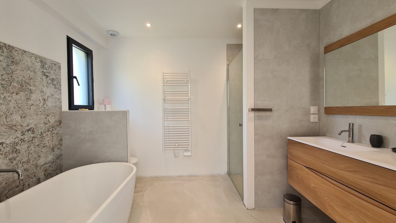 Photo of Bathroom in Puget