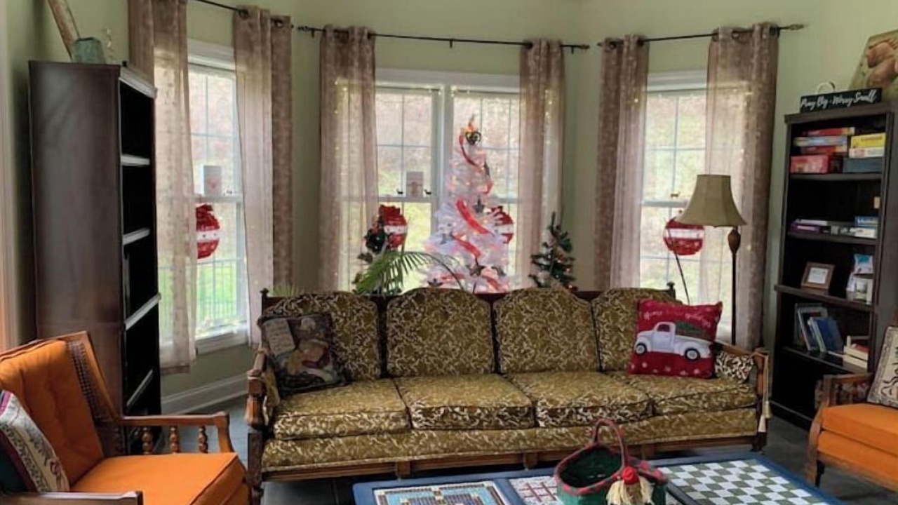 Photo of Livingroom in Lake Lynn