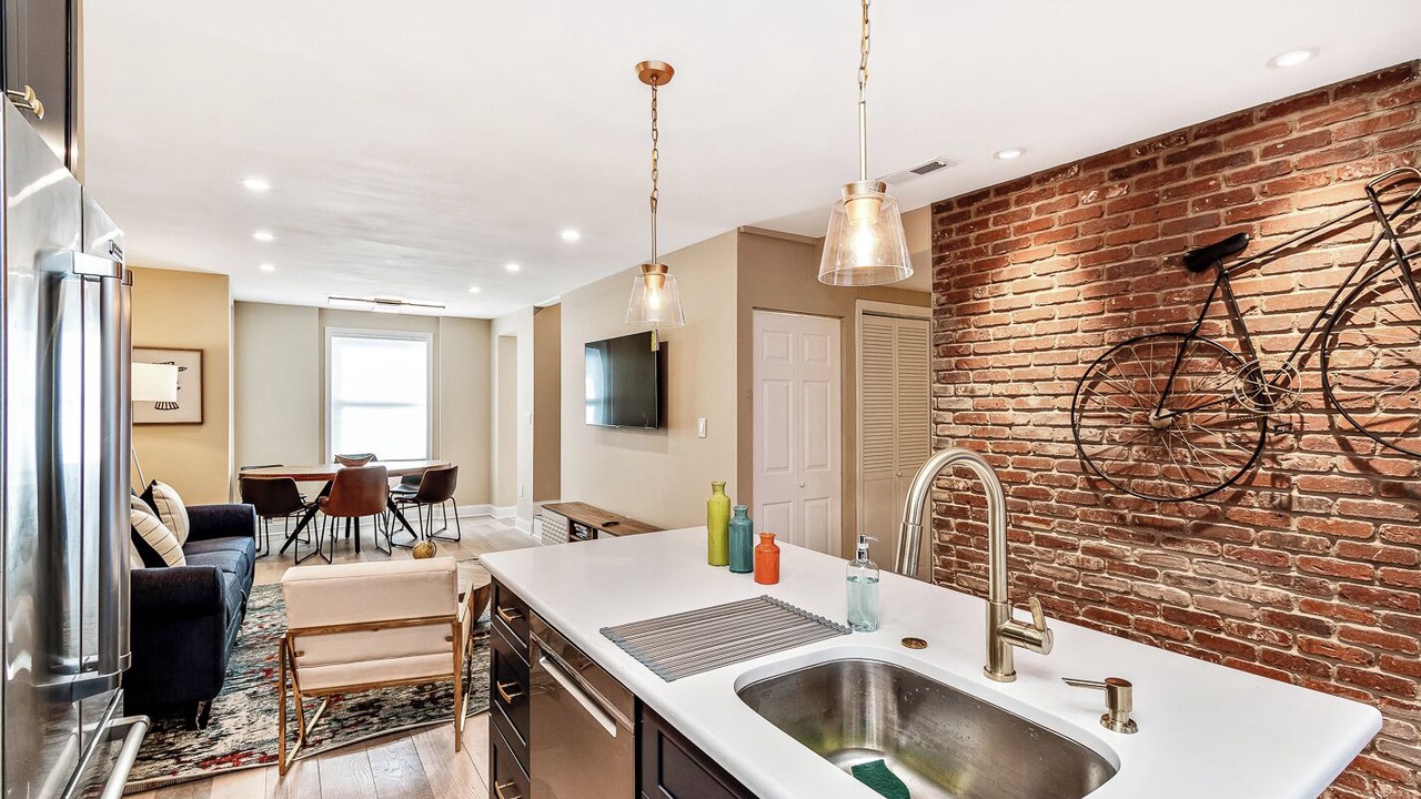 Photo of Others in Powelton Village