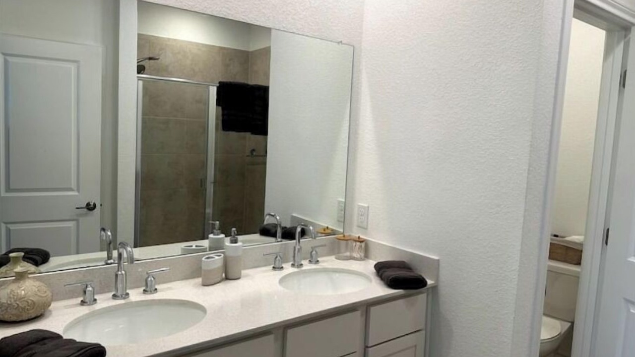 Photo of Bathroom in Hutto