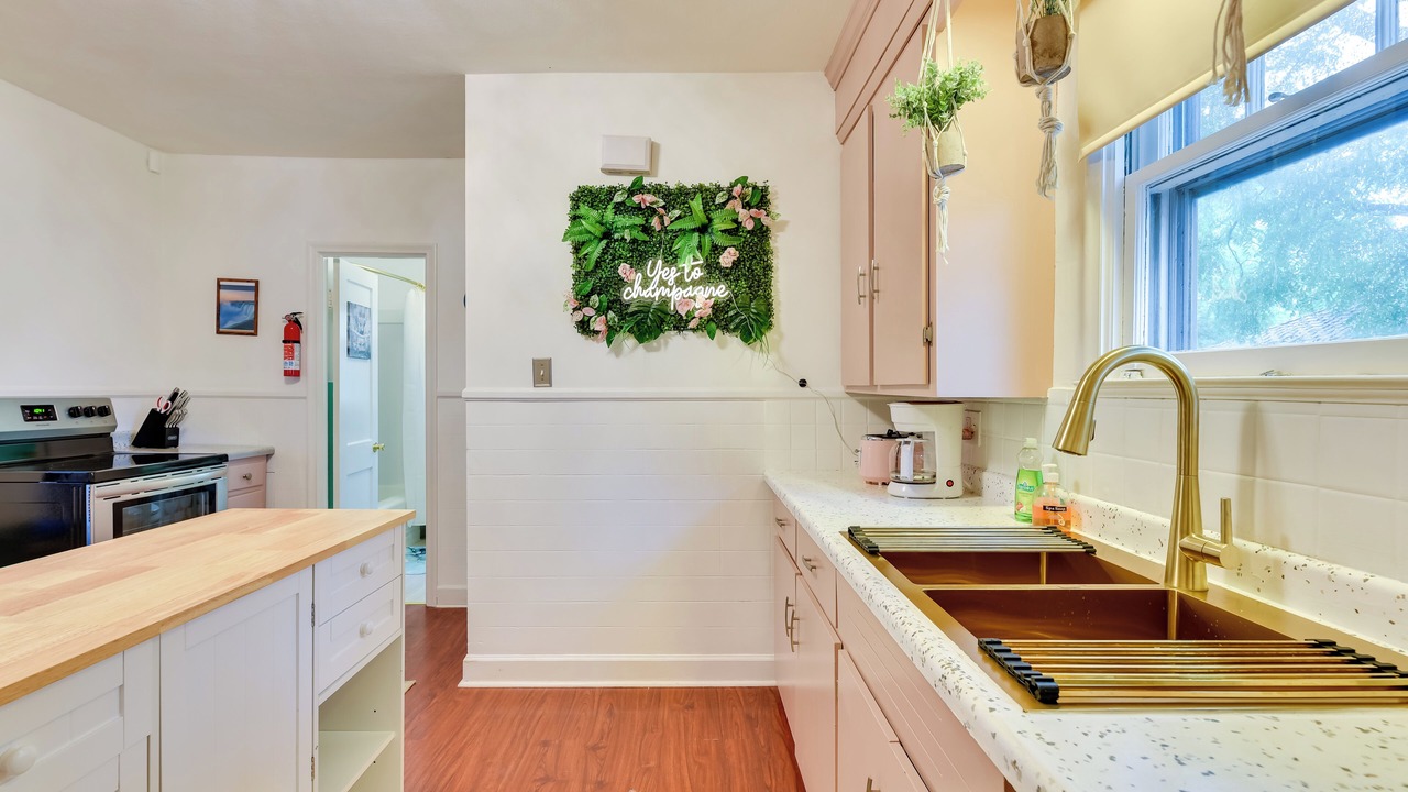Photo of Kitchen in Niagara Falls