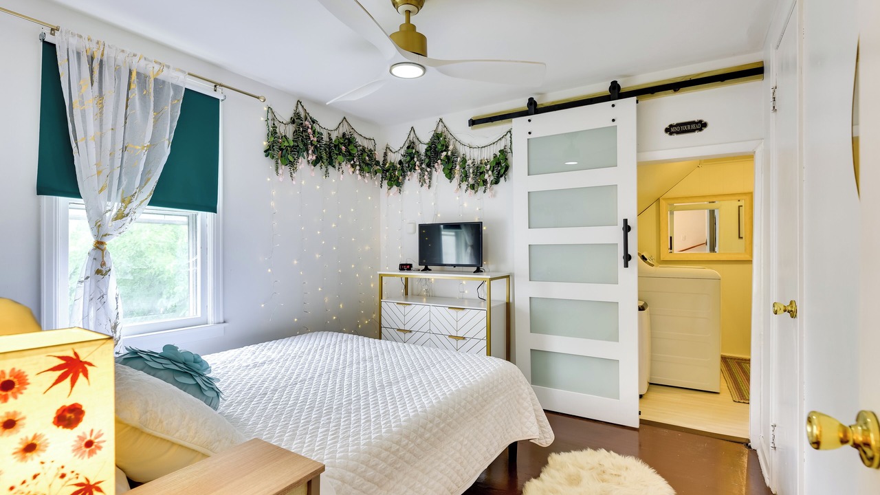 Photo of Bedroom in Niagara Falls