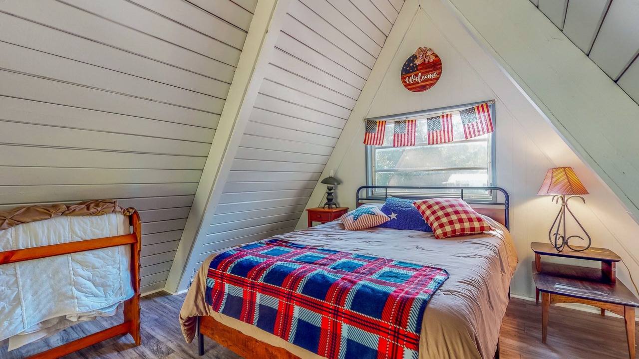 Photo of Bedroom in Bushnell