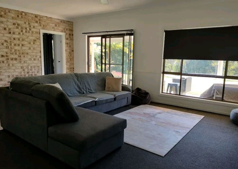 Photo of Livingroom in Upper Crystal Creek