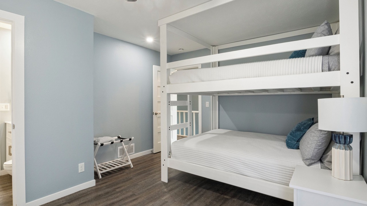 Photo of Bedroom in Lake Ozark