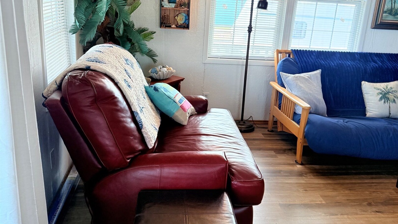 Photo of Livingroom in Cedar Lane