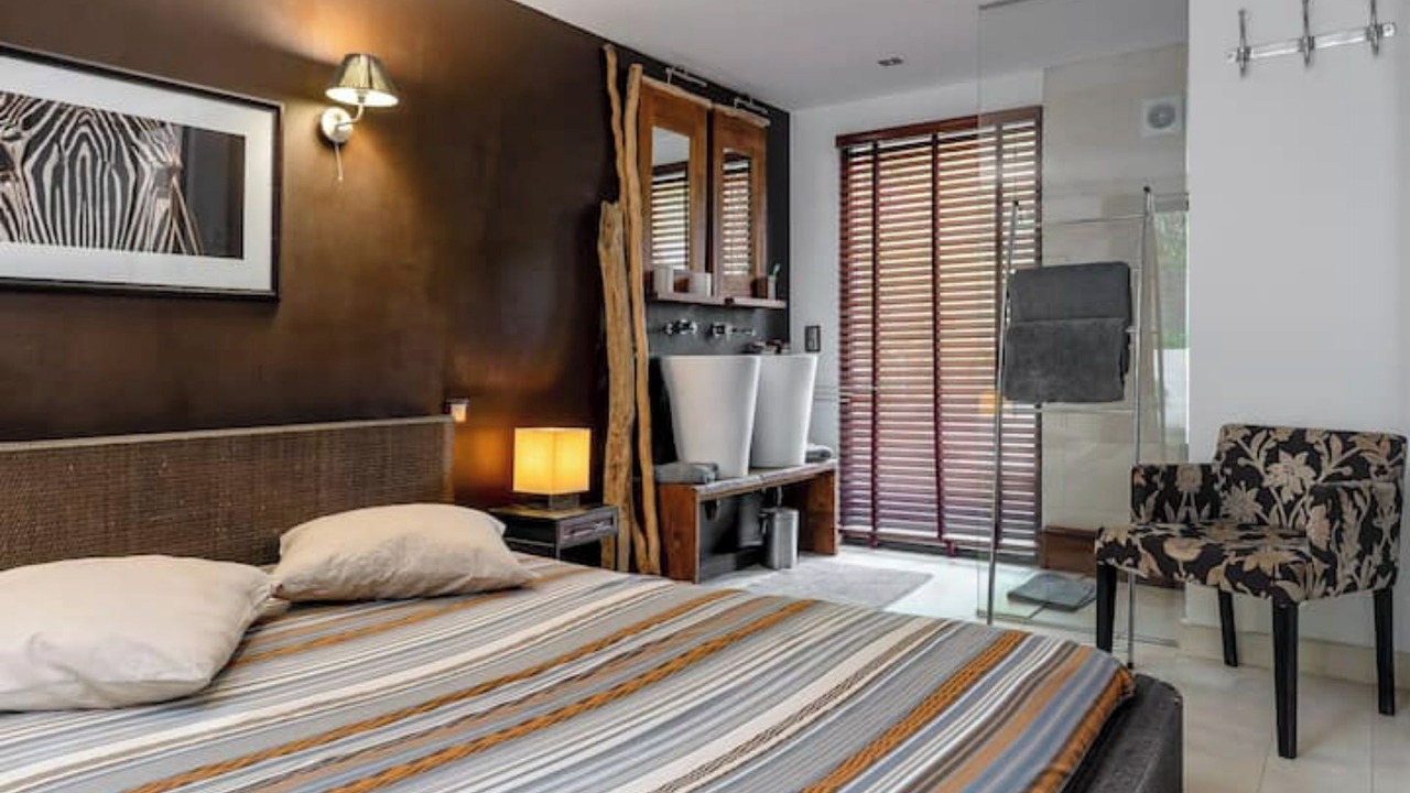 Photo of Bedroom in Saint-Tropez