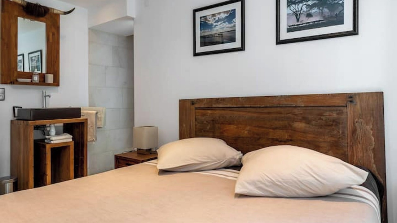 Photo of Bedroom in Saint-Tropez