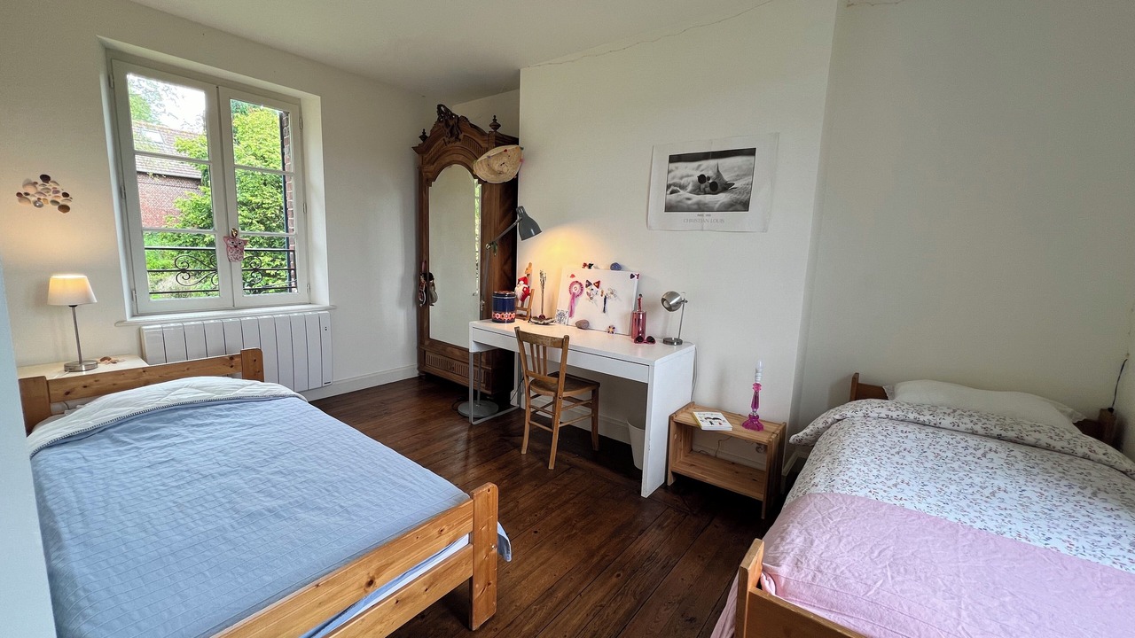 Photo of Bedroom in Longueil