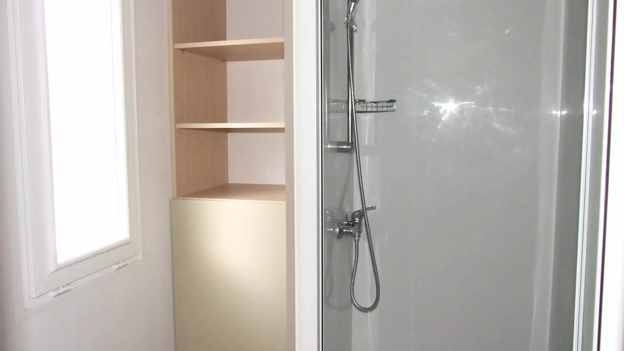 Photo of Bathroom in Junas