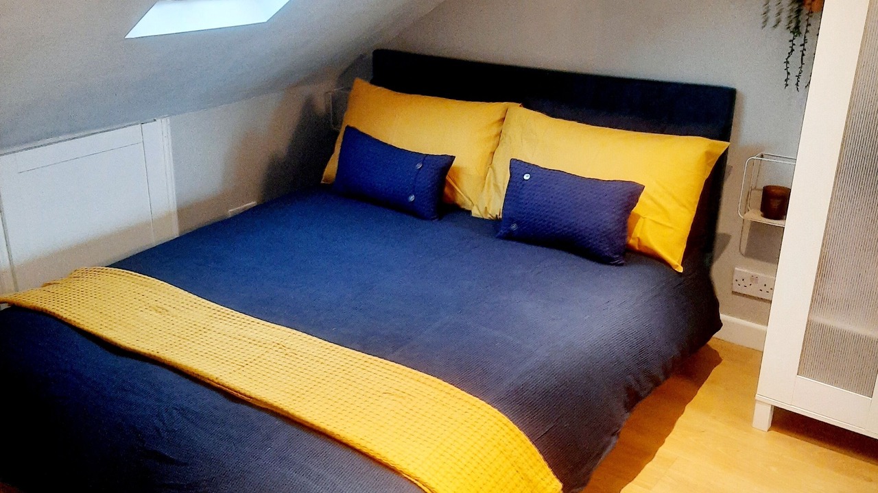 Photo of Bedroom in Telegraph Hill