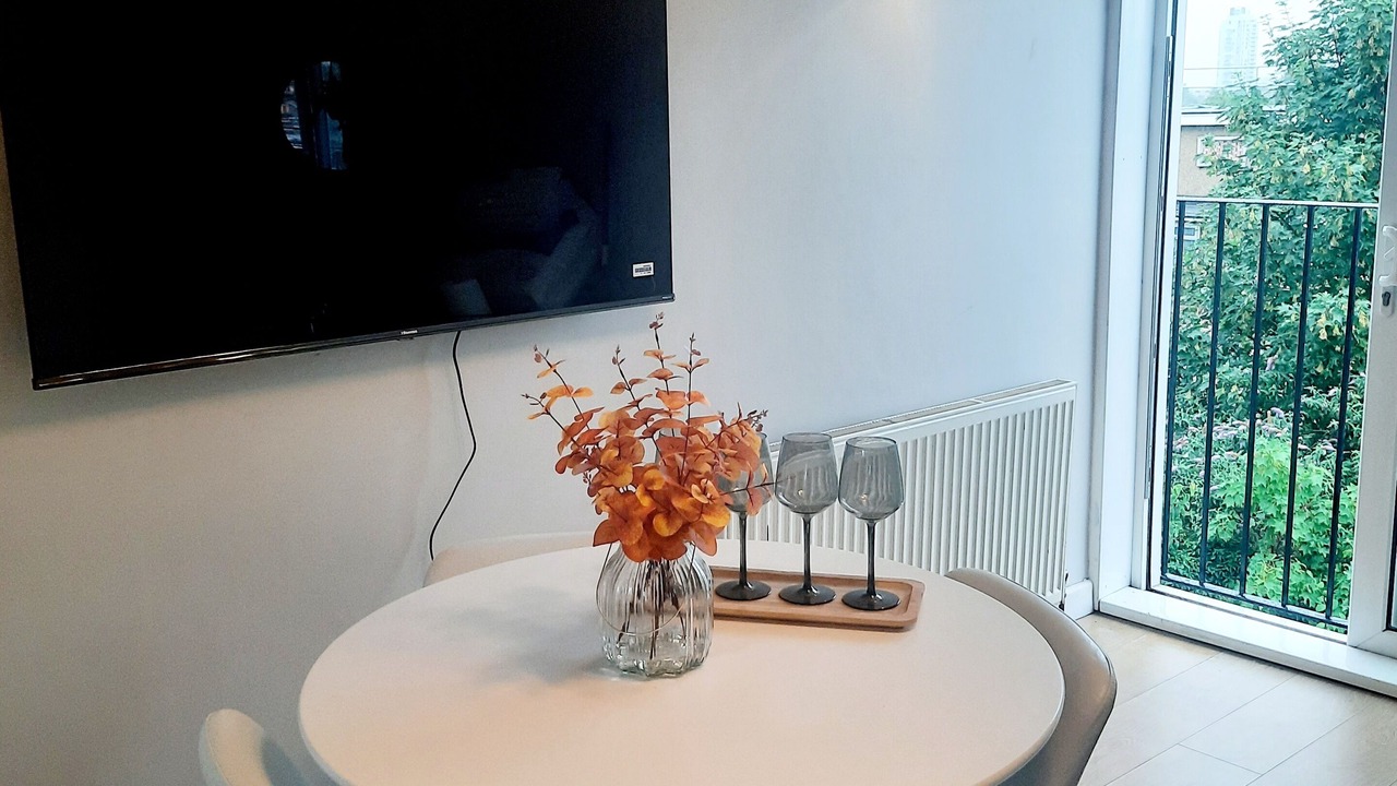 Photo of Others in Telegraph Hill