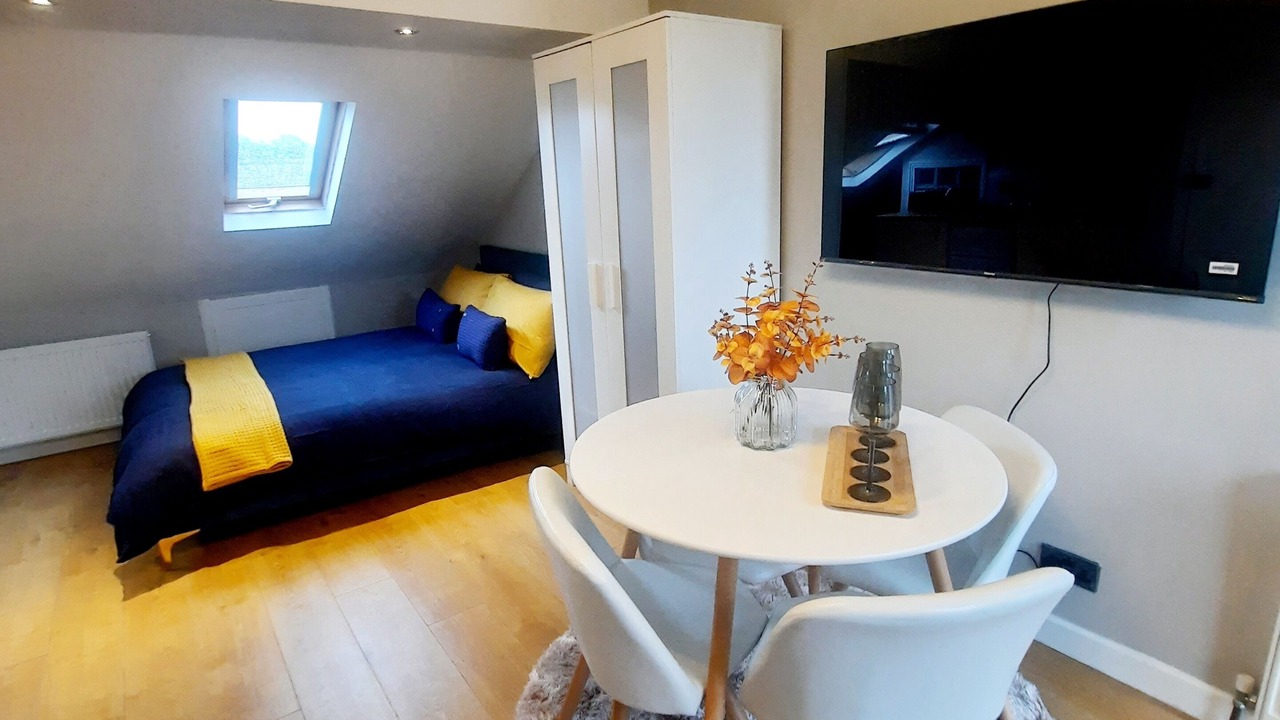 Photo of Others in Telegraph Hill