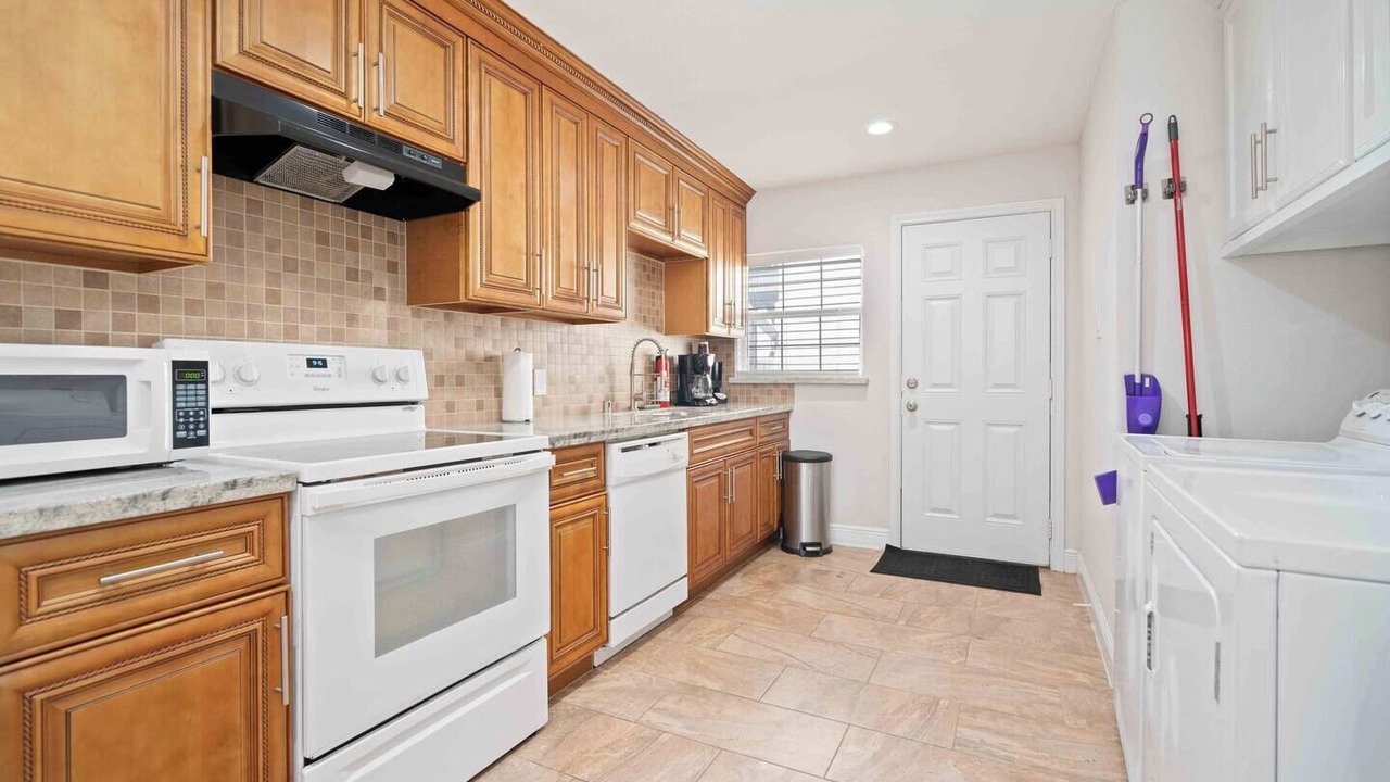 Photo of Kitchen in OST - South Union