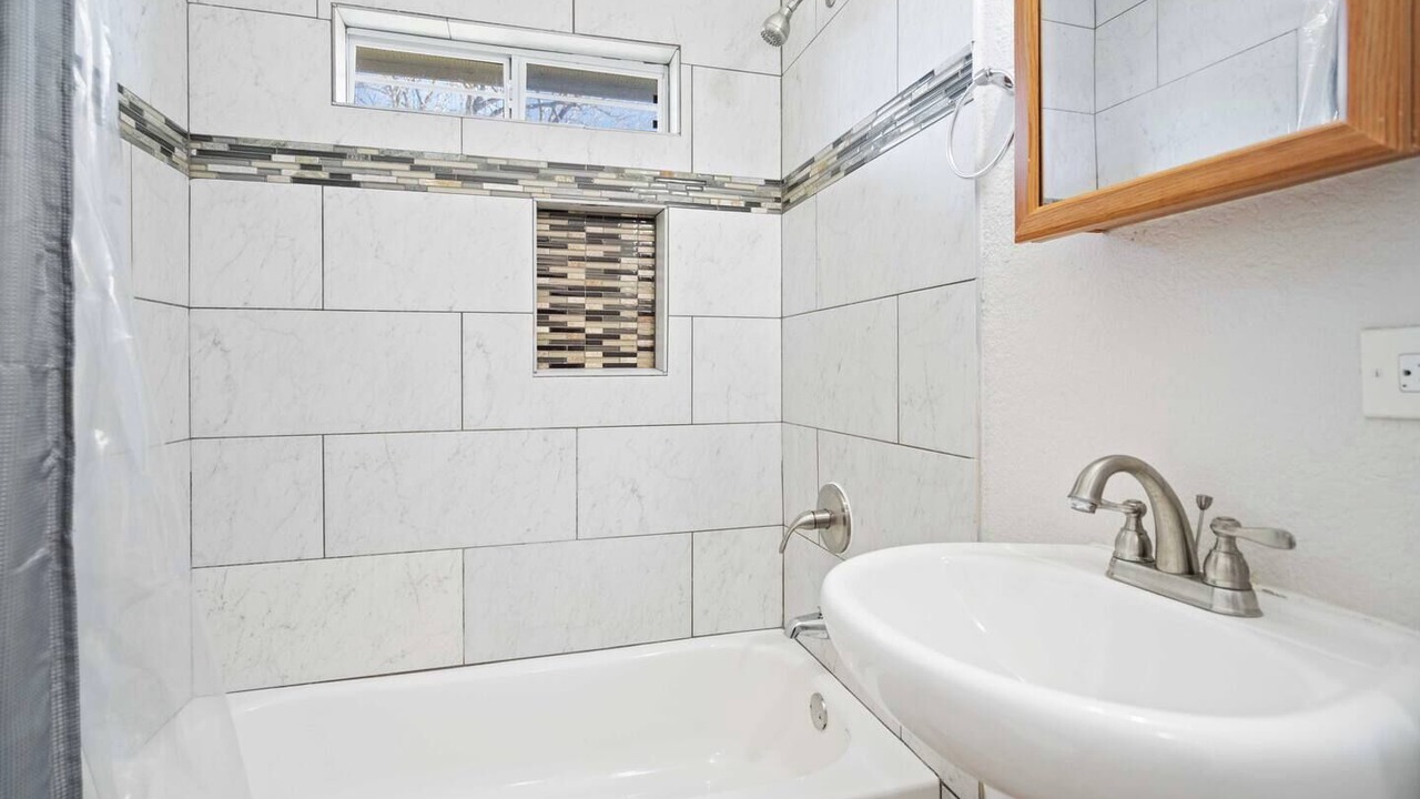 Photo of Bathroom in OST - South Union