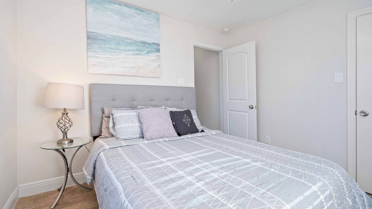 Photo of Bedroom in OST - South Union