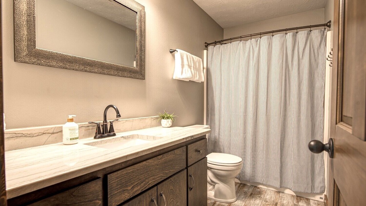 Photo of Bathroom in Spirit Lake