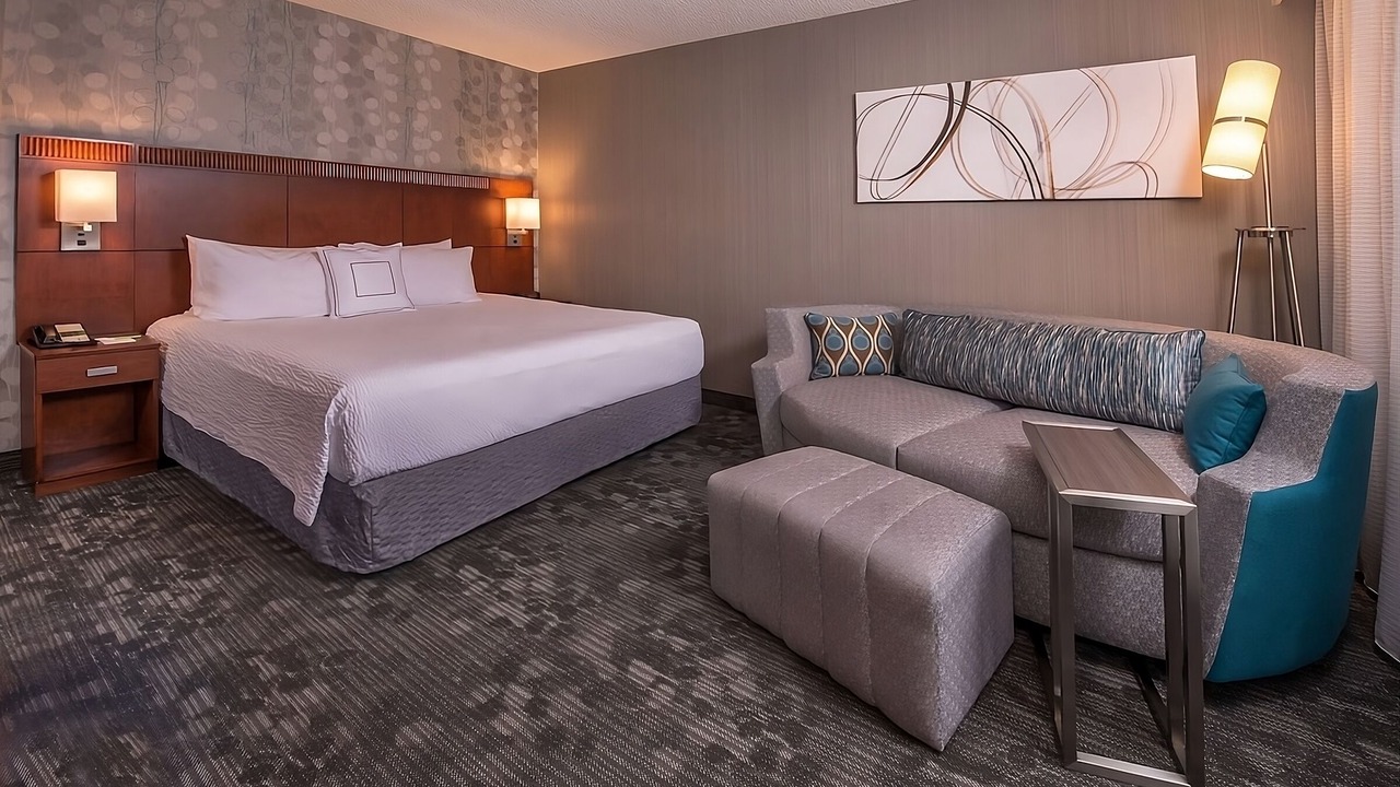 Photo of Others in Columbia