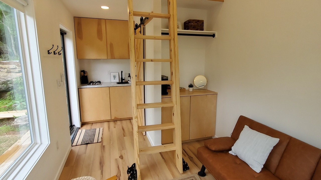 Photo of Livingroom in Fayetteville