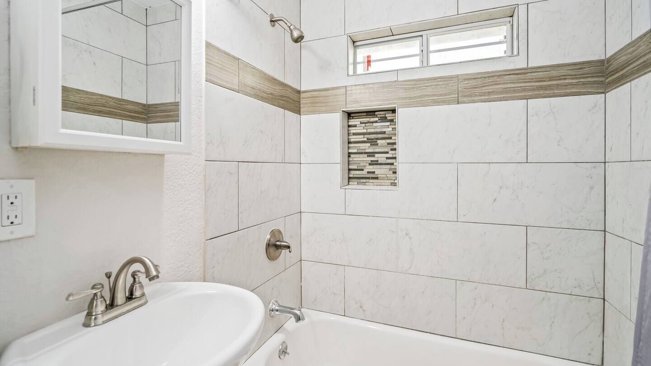 Photo of Bathroom in OST - South Union