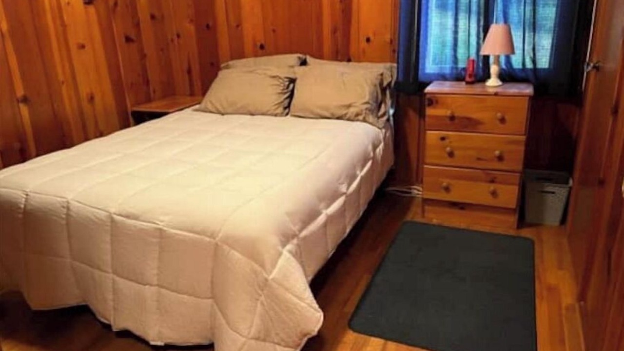 Photo of Bedroom in Reading