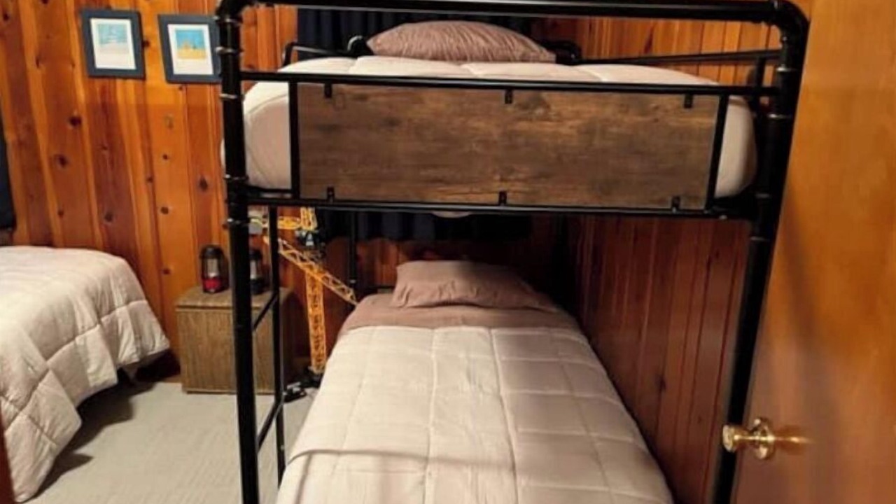 Photo of Bedroom in Reading