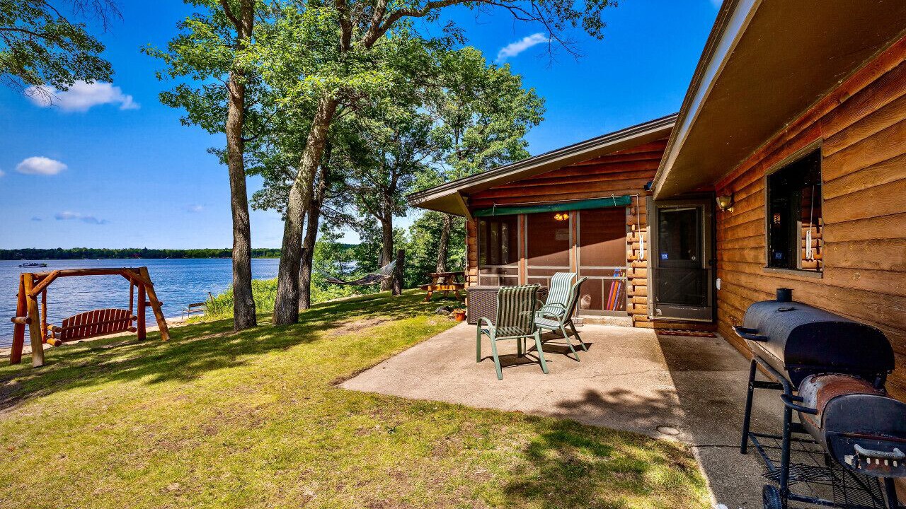 Photo of Patio Balcony in Pequot Lakes