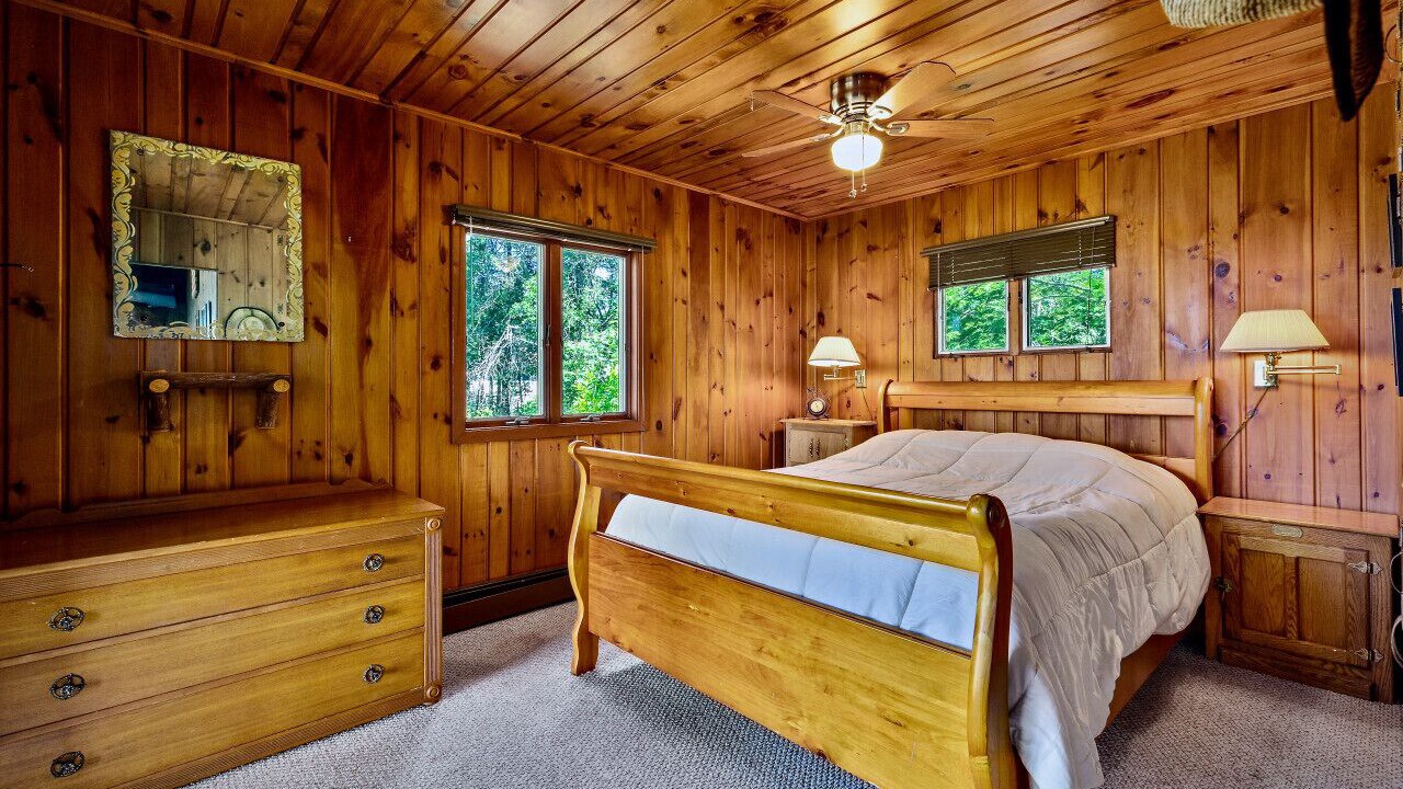 Photo of Bedroom in Pequot Lakes
