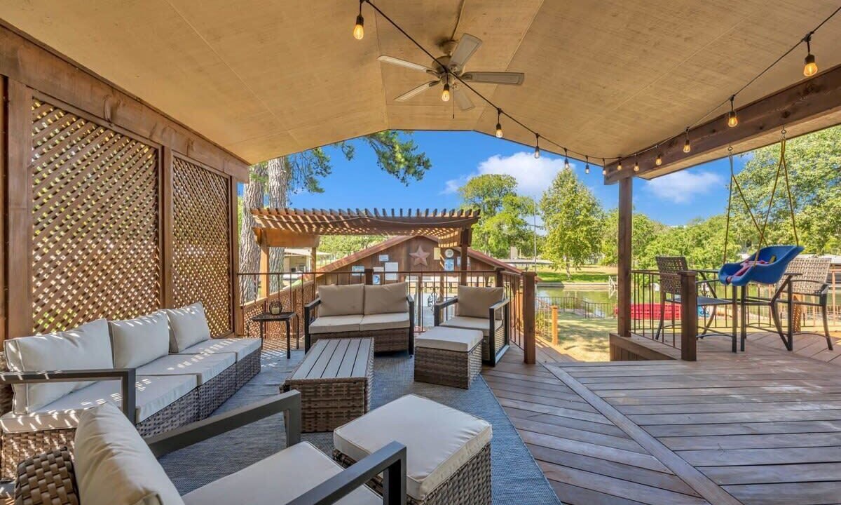 Photo of Patio Balcony in Granite Shoals