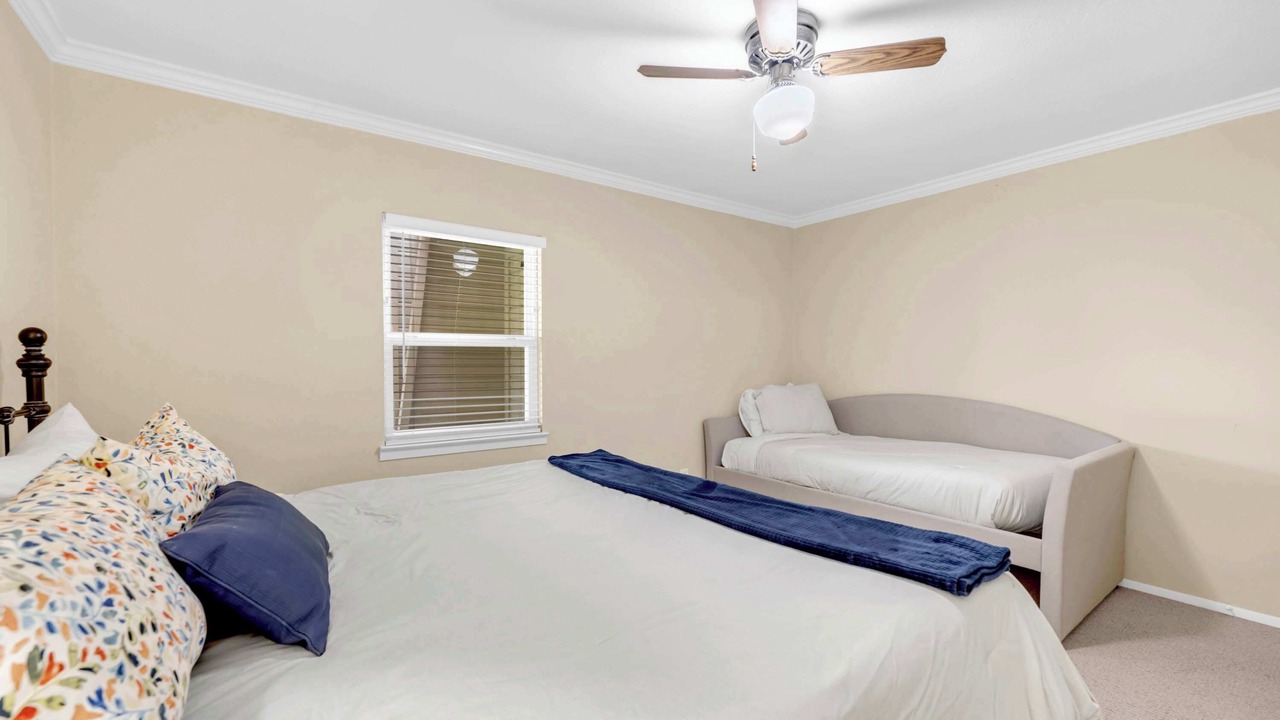 Photo of Bedroom in Granite Shoals