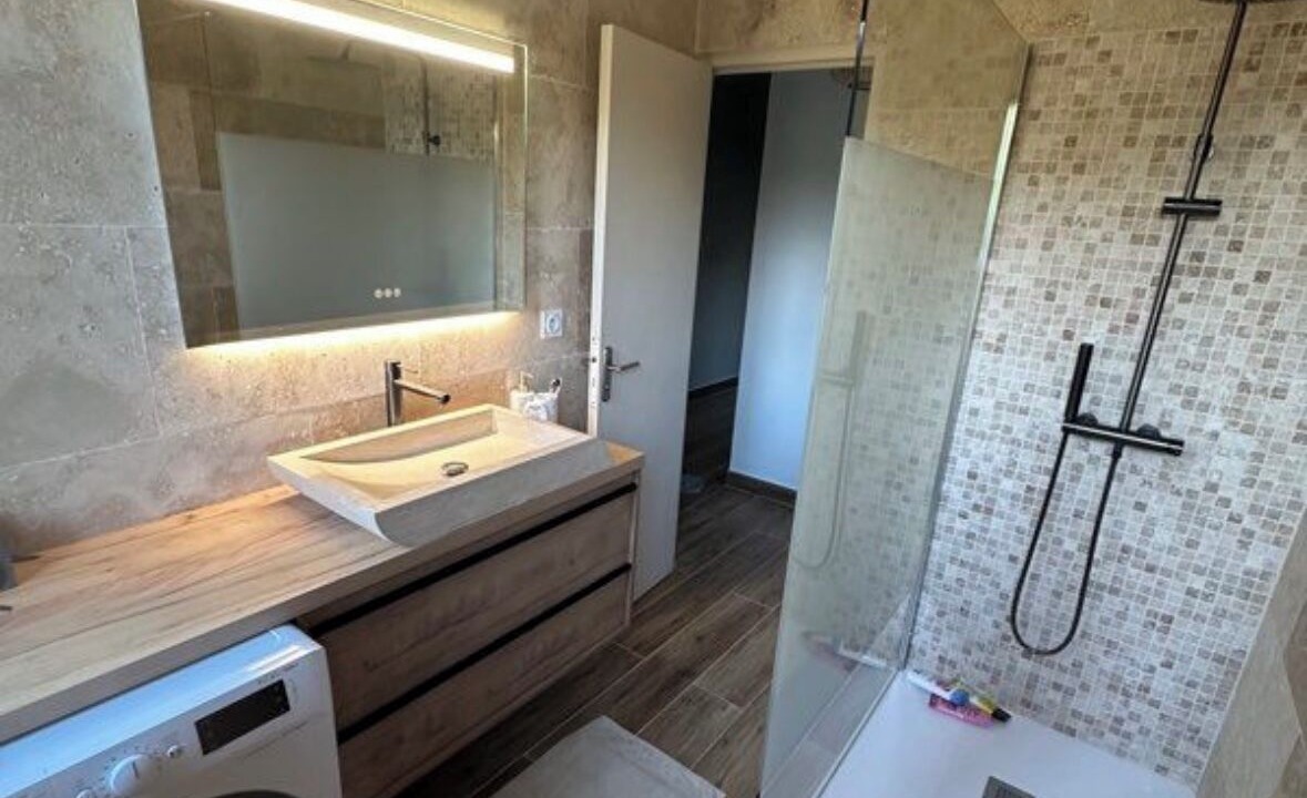 Photo of Bathroom in Giuncaggio