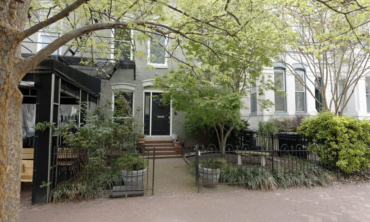 Photo of Outdoor in Shaw
