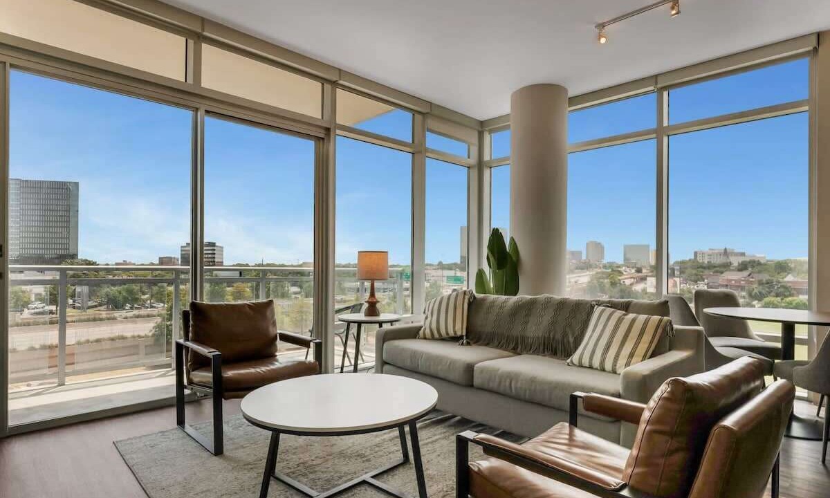 Photo of Livingroom in Houston