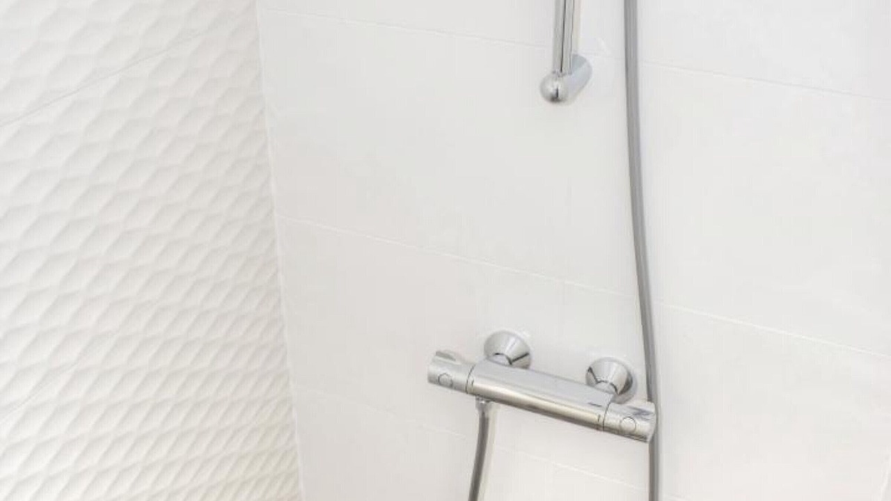 Photo of Bathroom in Joue-les-Tours