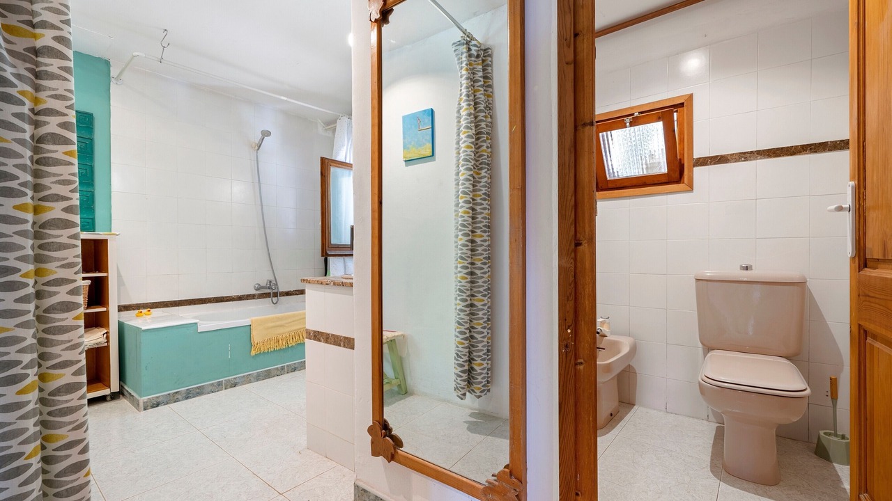 Photo of Bathroom in Montreal