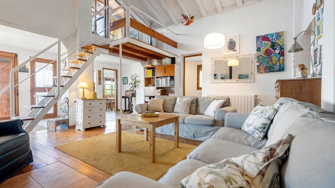 Photo of Livingroom in Montreal