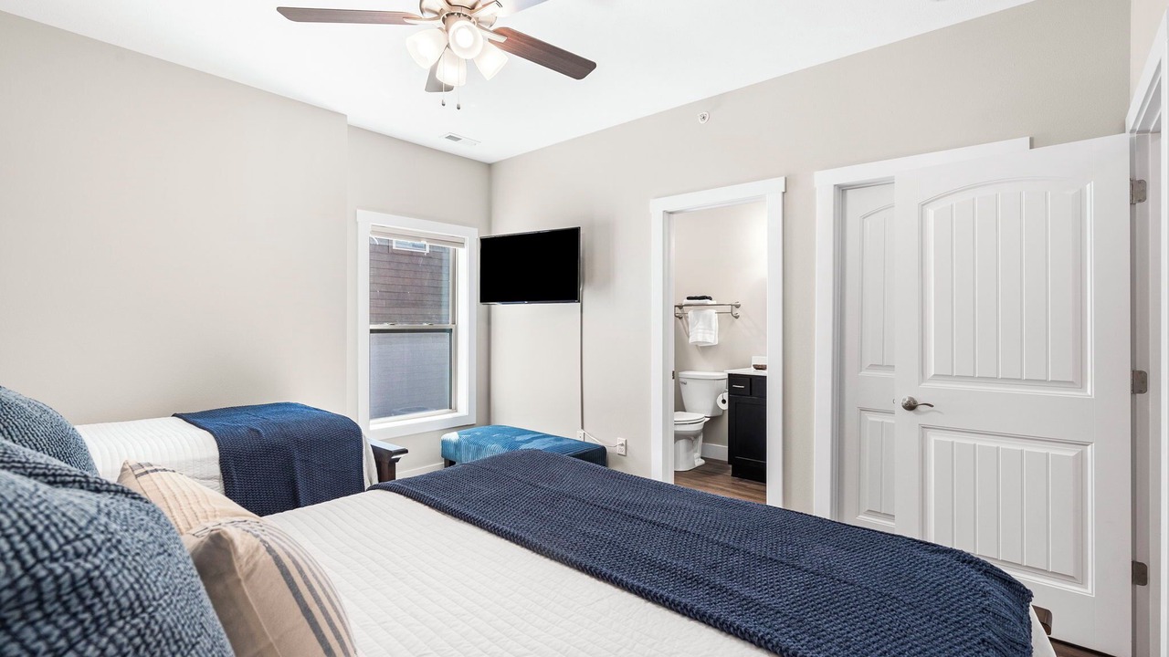 Photo of Bedroom in Branson