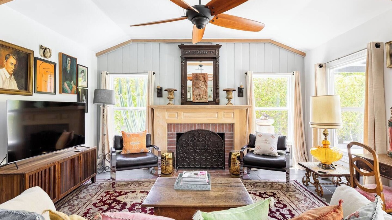 Photo of Livingroom in Warm Sands