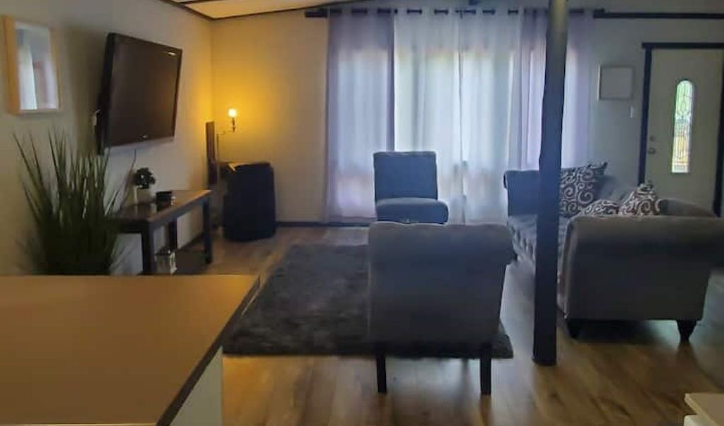 Photo of Livingroom in Belair