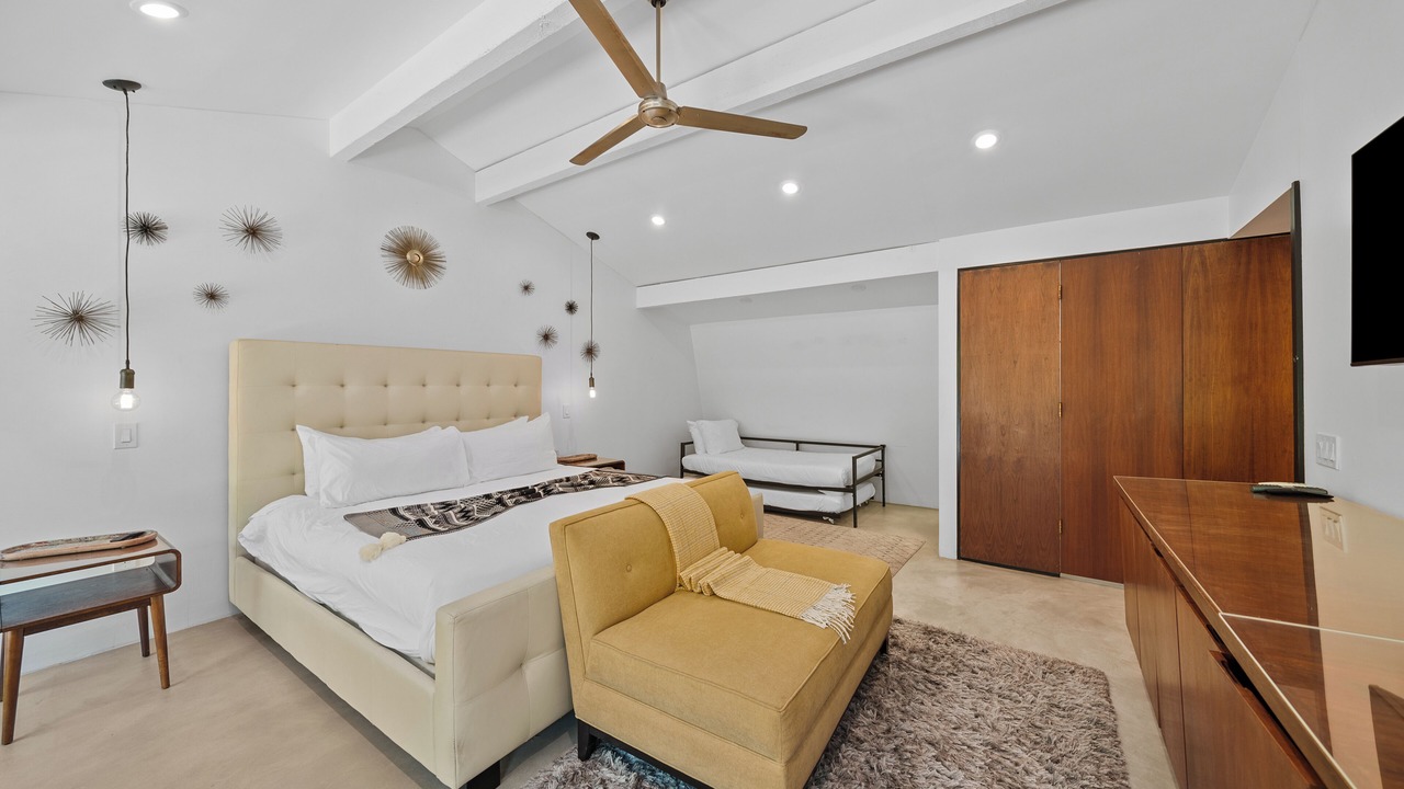 Photo of Bedroom in Granite Hills