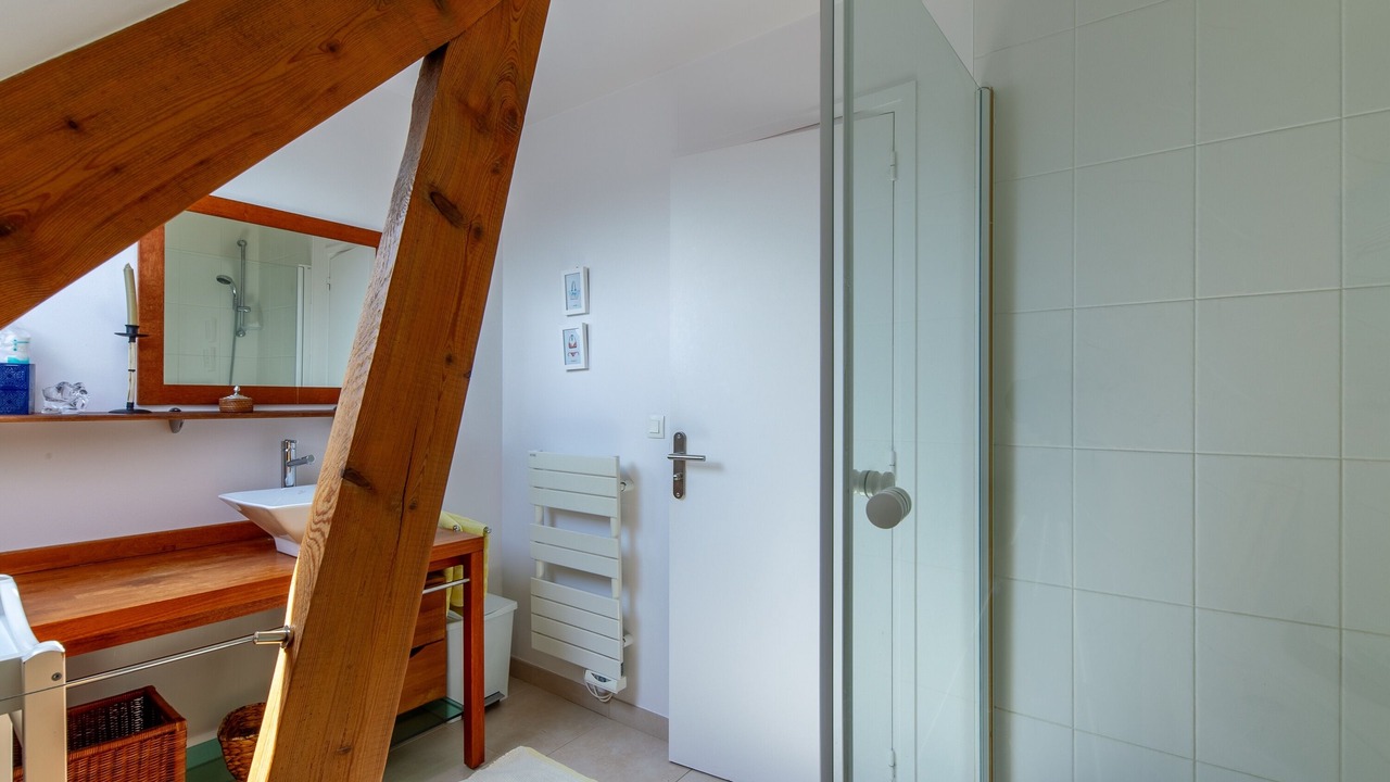 Photo of Bathroom in Ver-sur-Mer