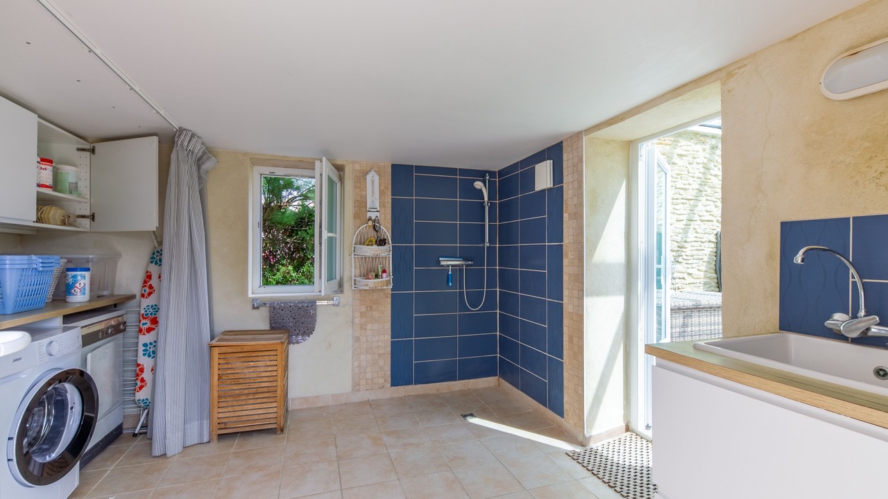 Photo of Bathroom in Ver-sur-Mer