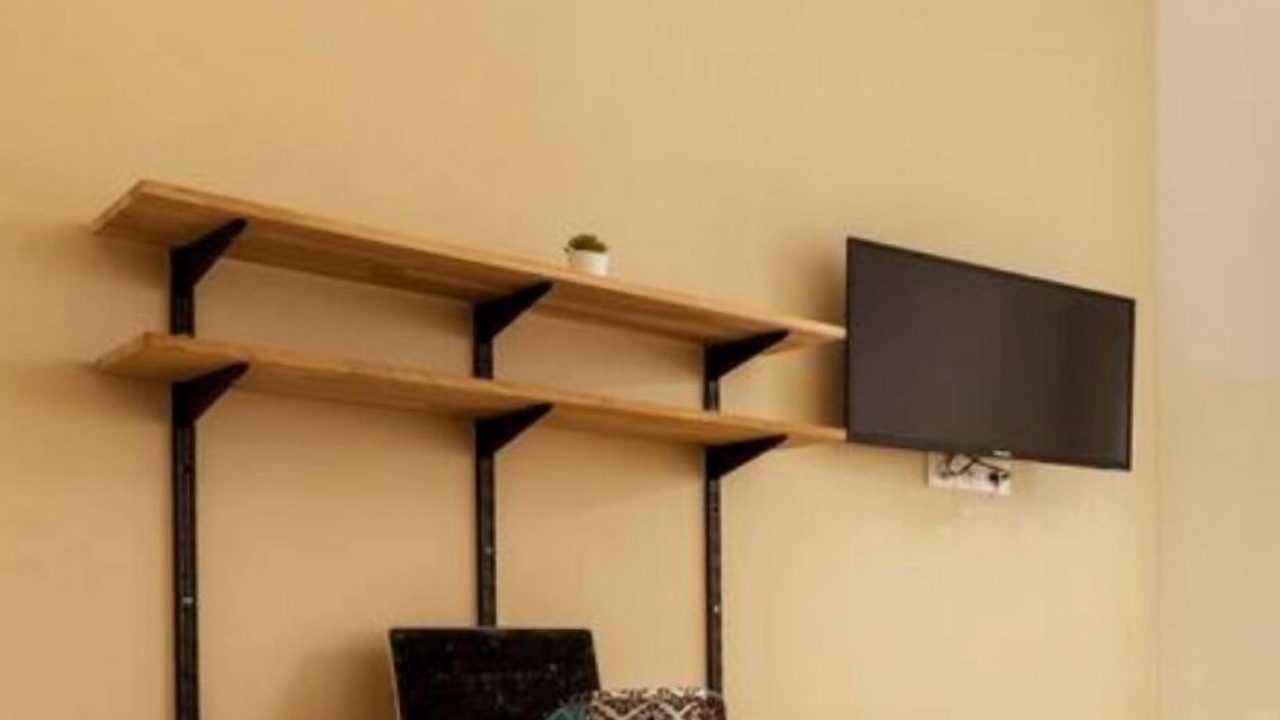 Photo of Others in Loos